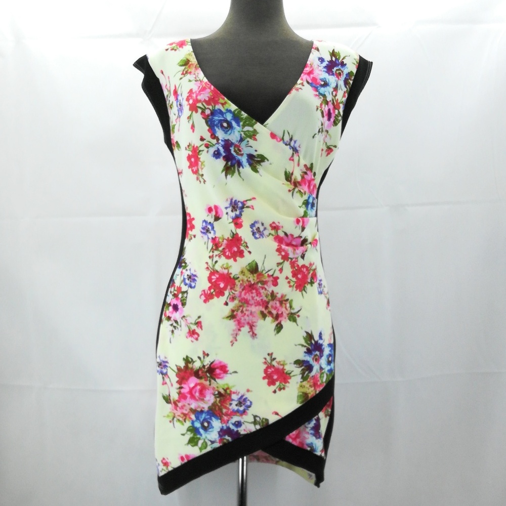 Arabella Womens Sleeve Less Dress Size XL NEW